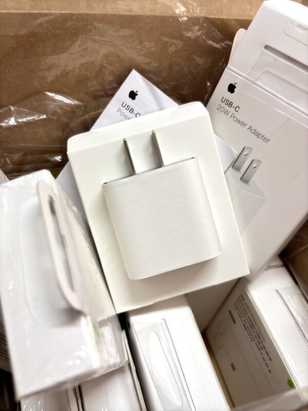 Cargador original de iPhone tipo C