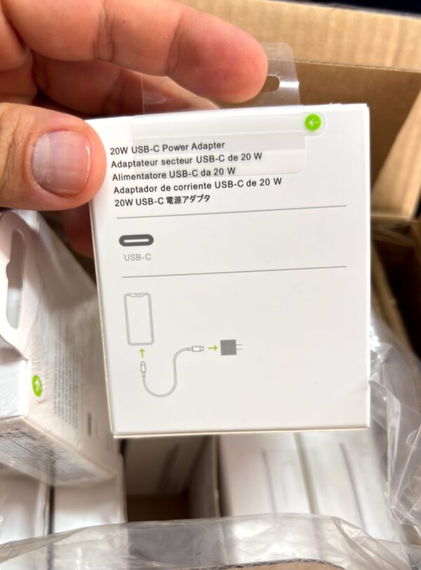 Cargador original de iPhone tipo C