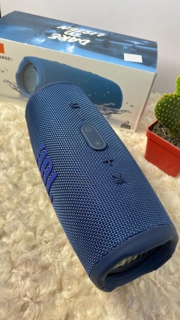 jbl (4) Parlante portable JBL Charge 5